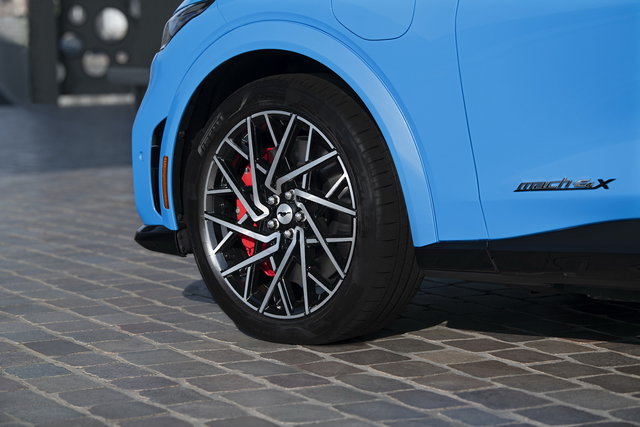 ford mustang mach e gt 2020 09 5