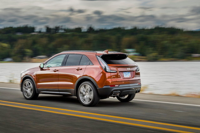 cadillac xt4 2020 10 01