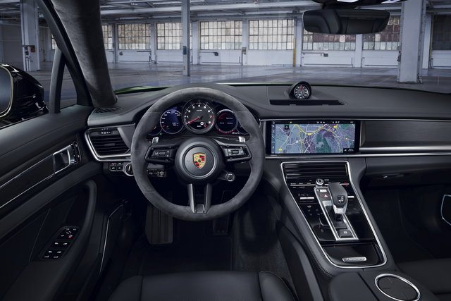 porsche panamera 2020 10 7