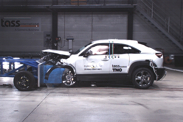 euro ncap crash test jaxx mx 30