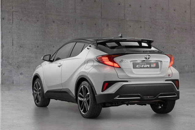 toyota c hr gr sport 02