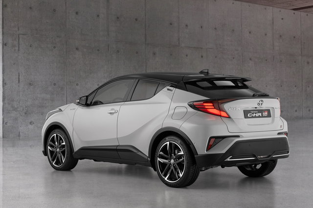 toyota c hr gr sport 03