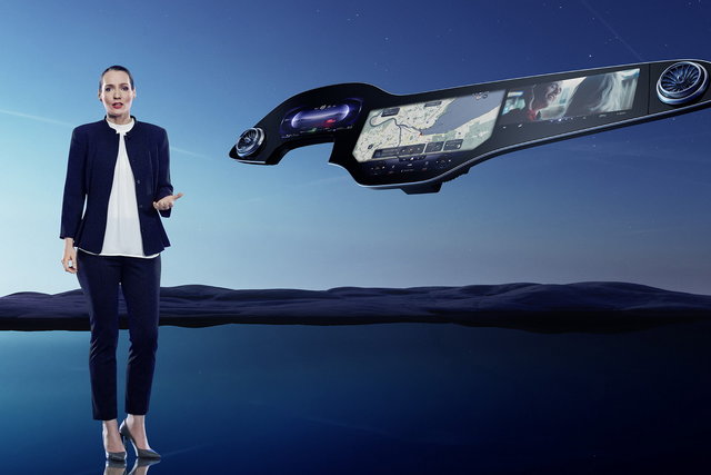 mercedes mbux hyperscreen 8
