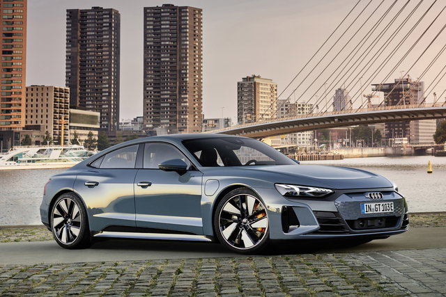 audi e tron gt 2021 02 altre 01
