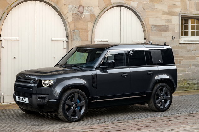 land rover defender v8 11