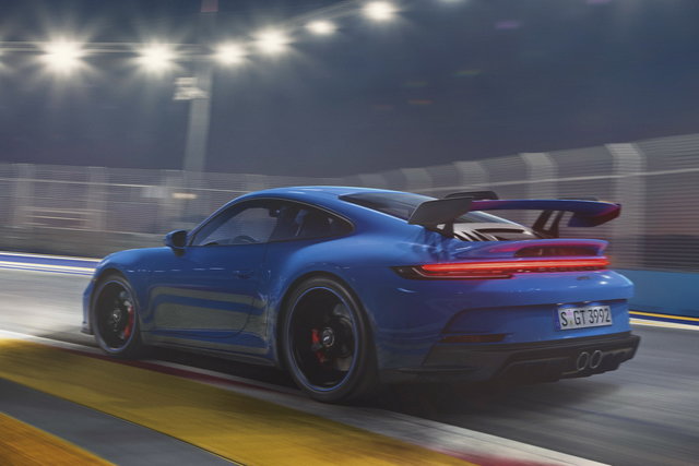 porsche 911 gt3 2021 10