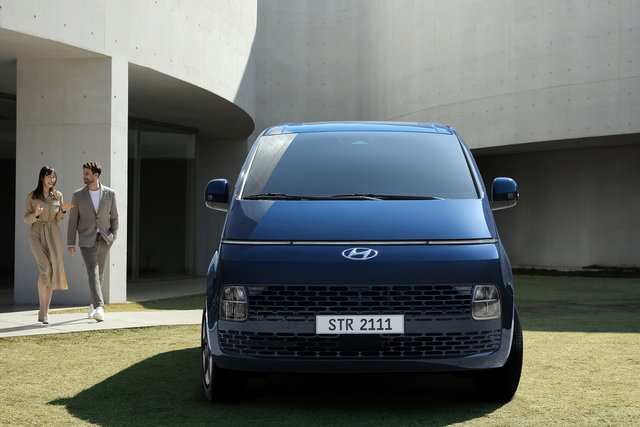 hyundai staria 2021 04 08