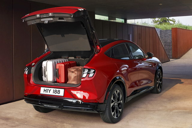 ford mustand mach e 2021 06 10