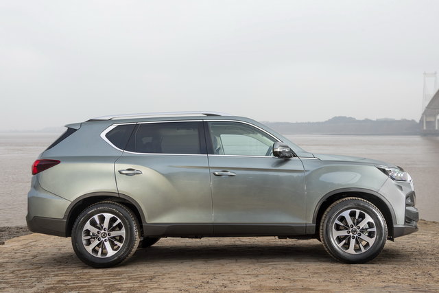 ssangyong rexton 2021 05 4