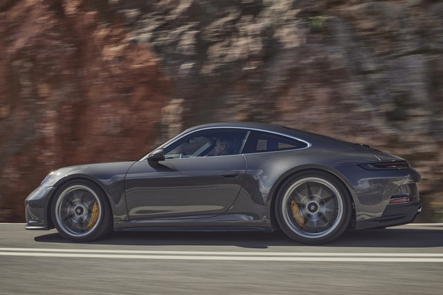 porsche 911 gt3 touring 2021 03