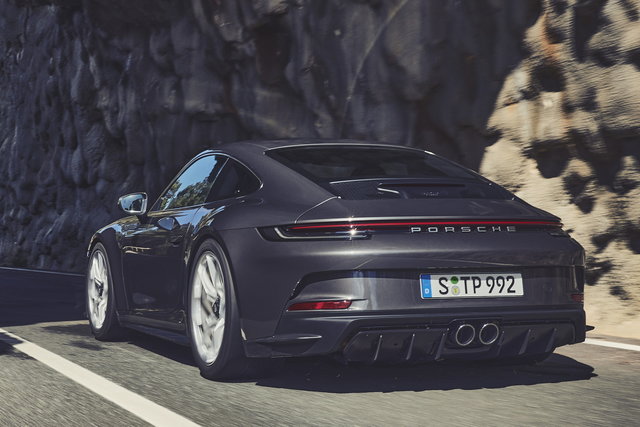 porsche 911 gt3 touring 2021 04