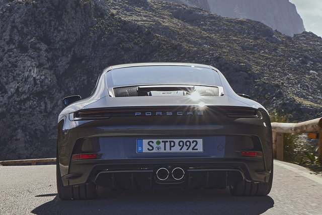 porsche 911 gt3 touring 2021 08