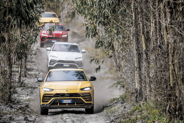 lamborghini urus produzione 01