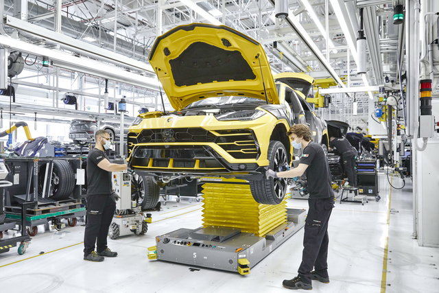 lamborghini urus produzione 05