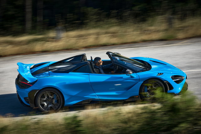 mclaren 765 lt spyder 2021 02