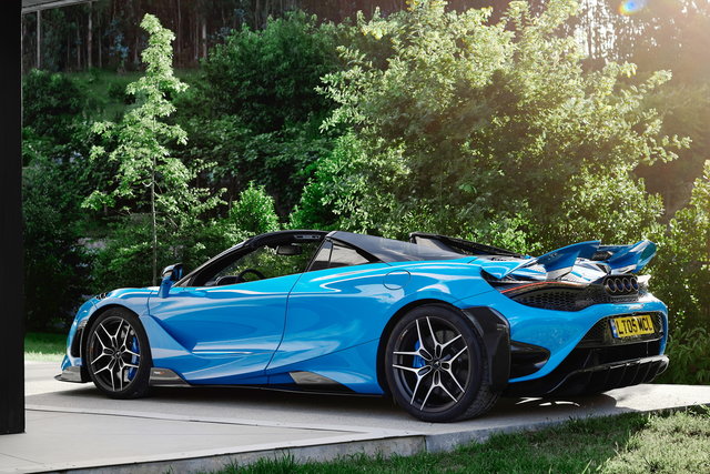 mclaren 765 lt spyder 2021 07
