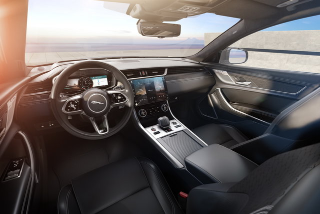 jaguar xf 2021 08 4