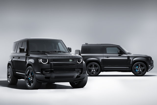 land rover defender 007 1