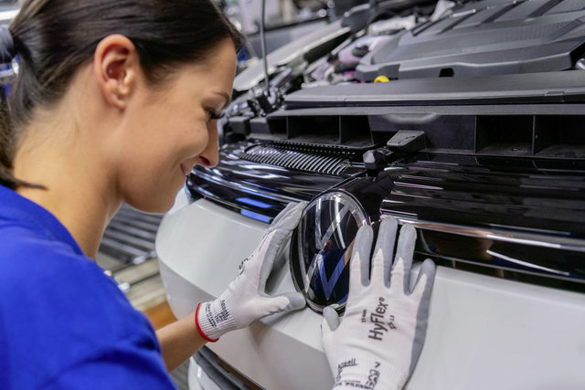 logo volkswagen db2019al02315 small