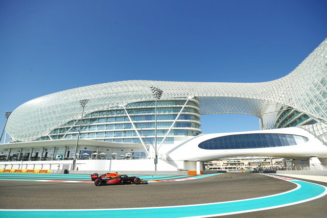 abu dhabi yas marina 22