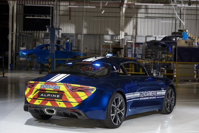 alpine a110 gendarmerie 2022 01