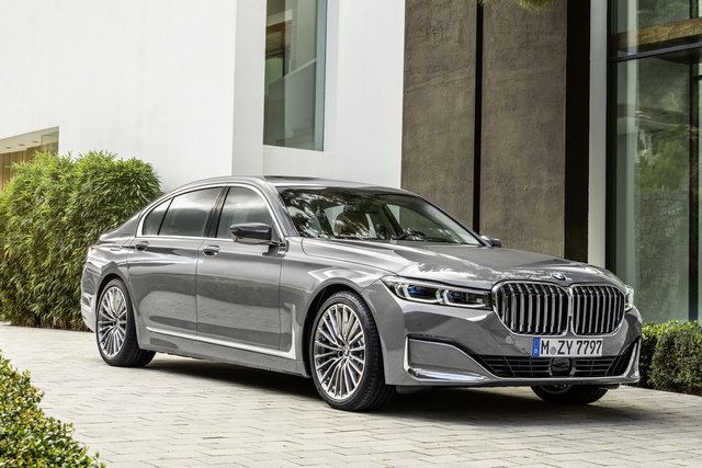 bmw v12 motore 1