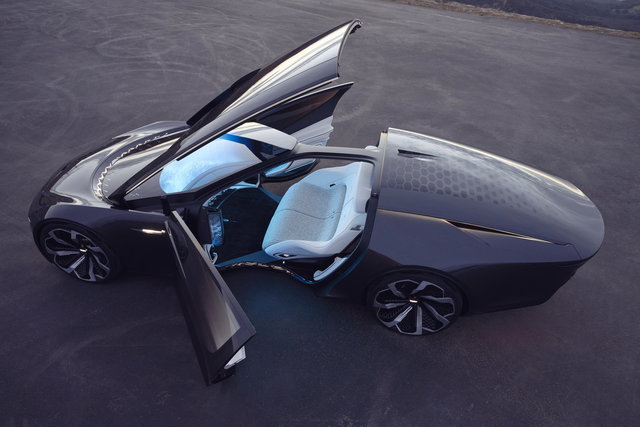 cadillac innerspace concept 2022 04