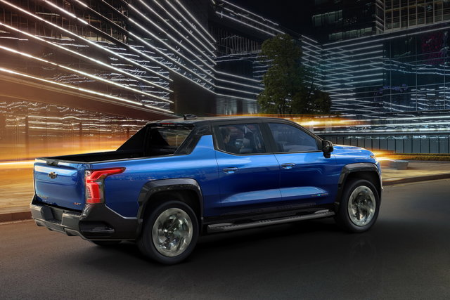 chevrolet silverado ev 2023 06
