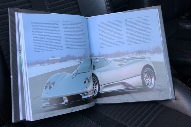 libro pagani hypercars autore