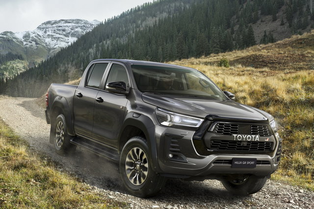 toyota hilux gr sport 2022 1