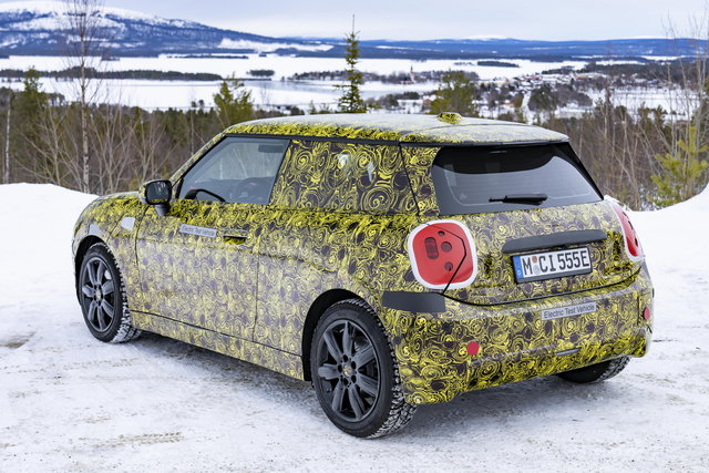 mini 3 porte spy 2022 03 01