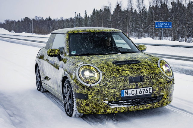mini 3 porte spy 2022 03 04