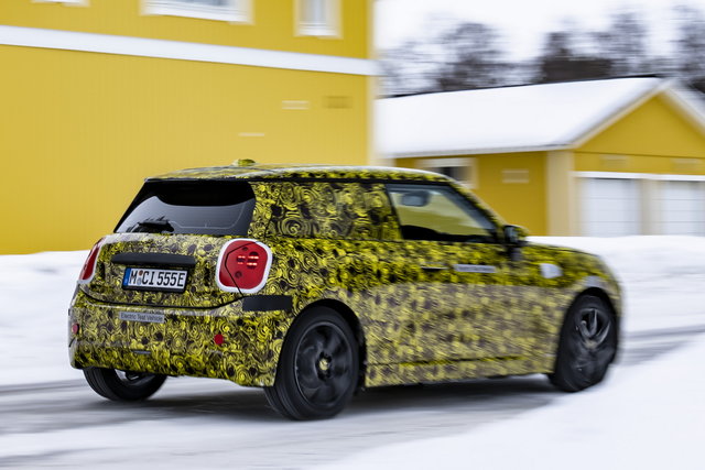 mini 3 porte spy 2022 03 08