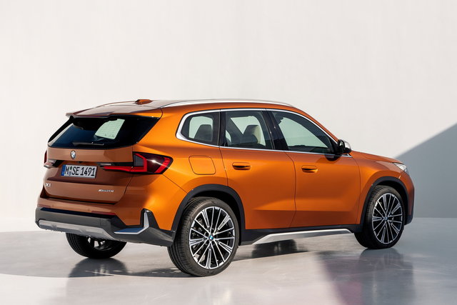 bmw x1 2022 06 02