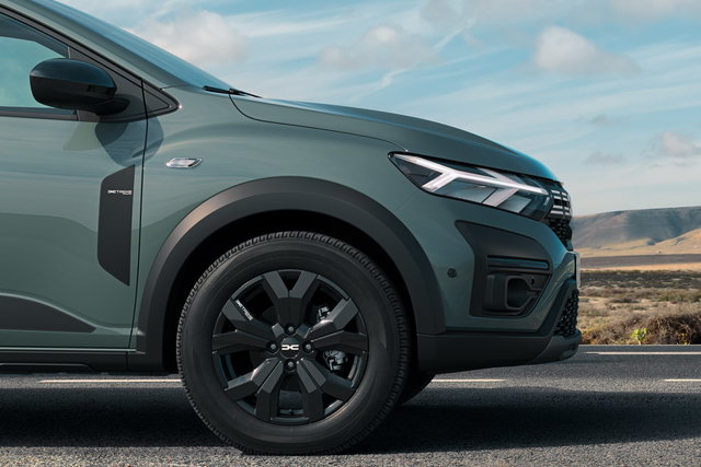 dacia nuovo logo 6