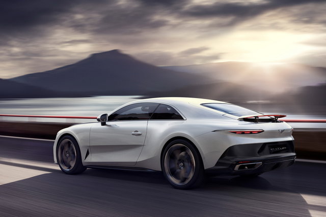 bentley batur 2022 08 01