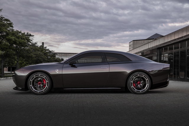 dodge charger daytona srt concept 16