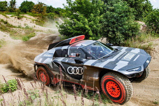 audi rs q e tron 2021 07 05
