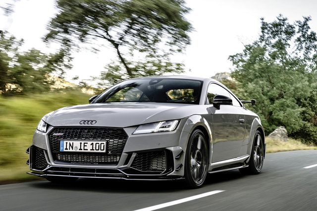 audi tt rs iconic edition 2022 10