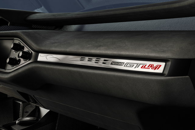 ford gt lm 2022 10 4