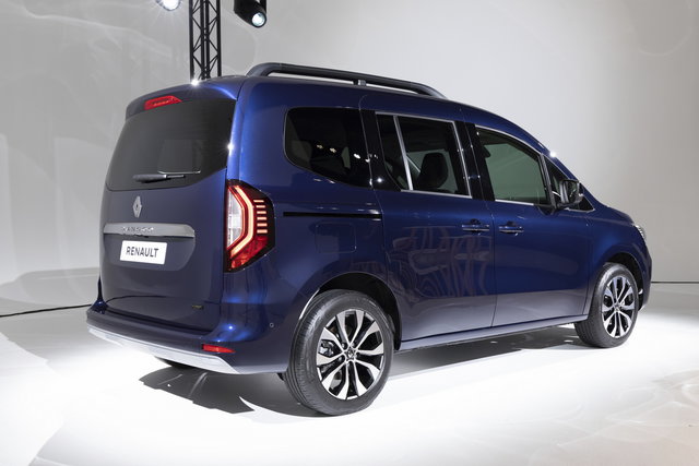 renault kangoo e tech electric 2022 10 04