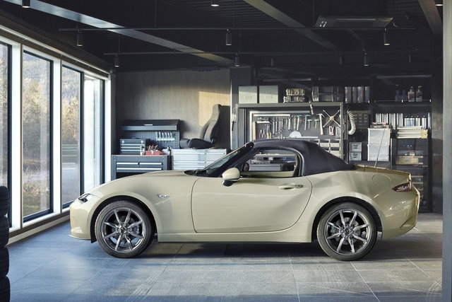 mazda mx 5 2023 01