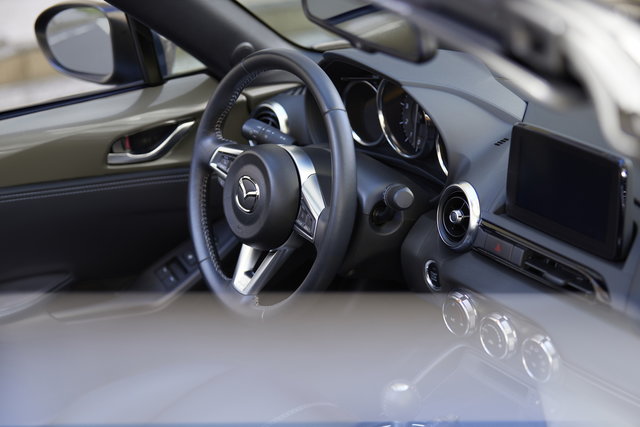 mazda mx 5 2023 13