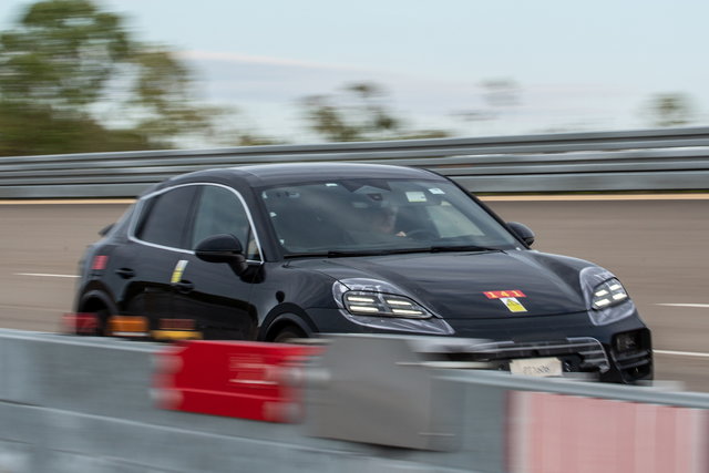 porsche macan elettrica spy 3