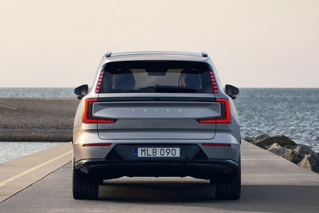 volvo ex90 2022 11 03