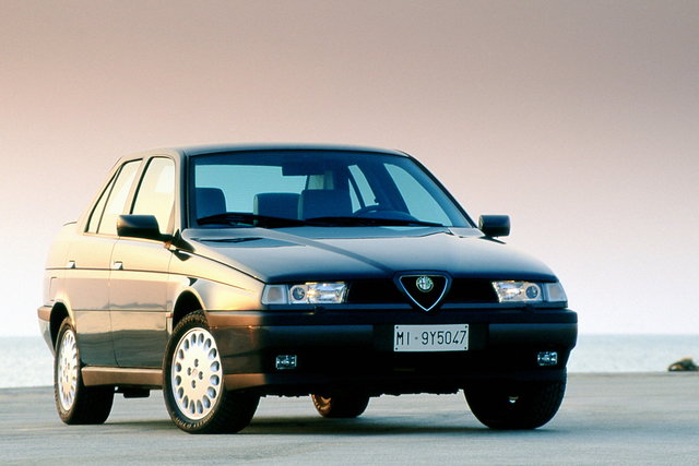alfa romeo 155  05