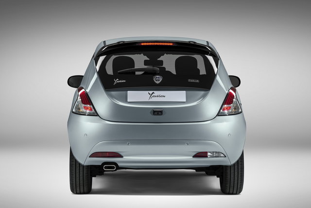 lancia ypsilon 2023 3