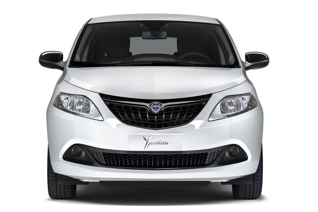lancia ypsilon 2023 6