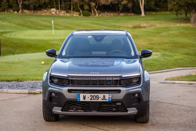jeep avenger 2023 01 04