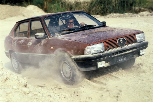 alfa romeo 33 15 4x4